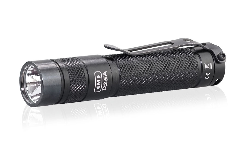 EagTac EDC Flashlights EagleTac D25A Clicky MKII 405 Lumen AA Tactical Flashlight