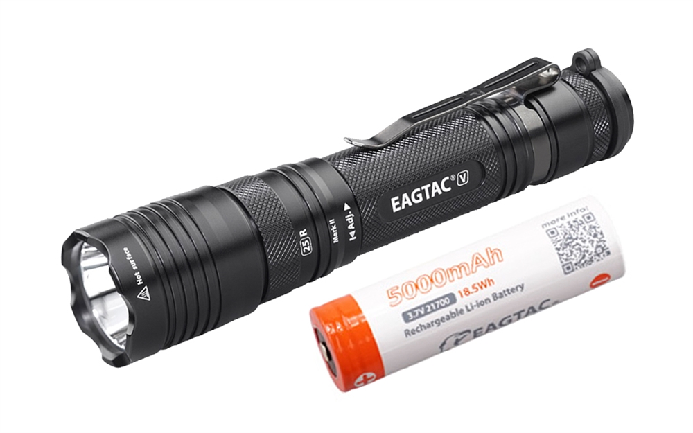 Tactical Flashlights EagleTac (Eagtac) T25V 3200 Lumen Rechargeable Flashlight
